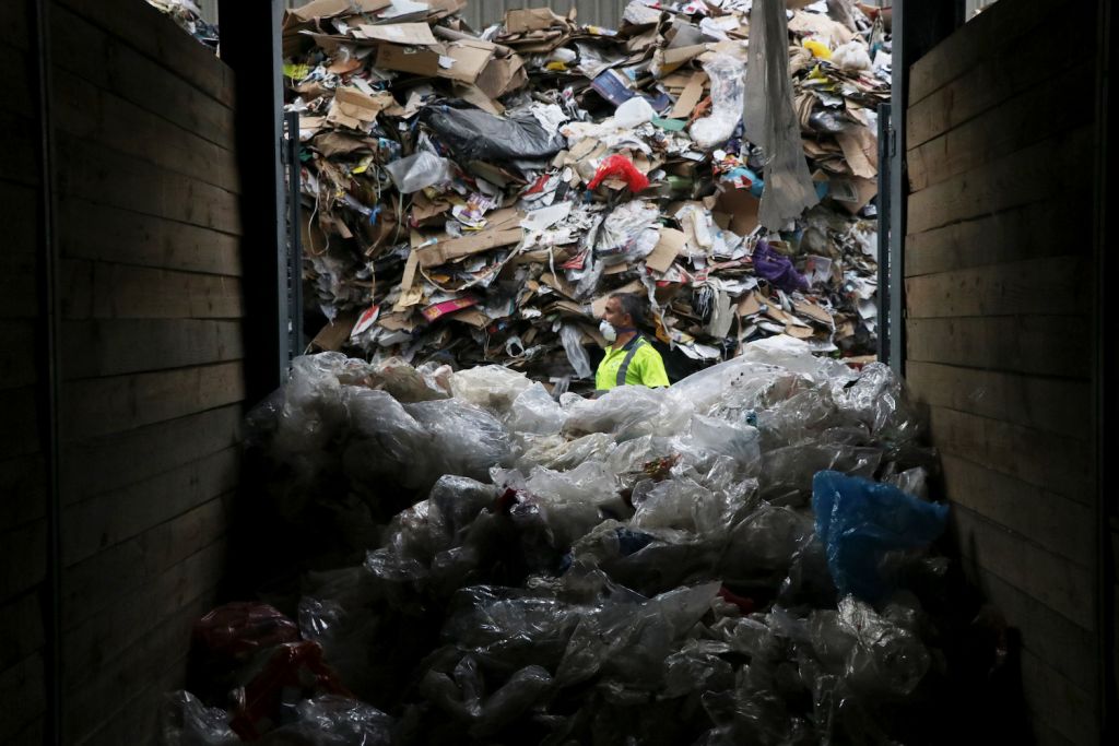 Visiting the Musami Waste Management facility. Photo by Erica Cirino.